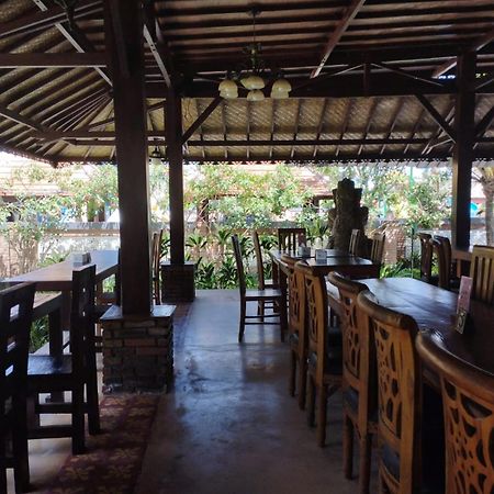 Kartika Dahayu Private Pool Villas Sukawati  Exterior photo